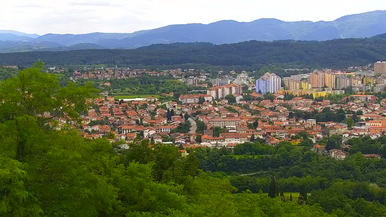 Brezmejna spletna kamera Nova Gorica in Gorica!