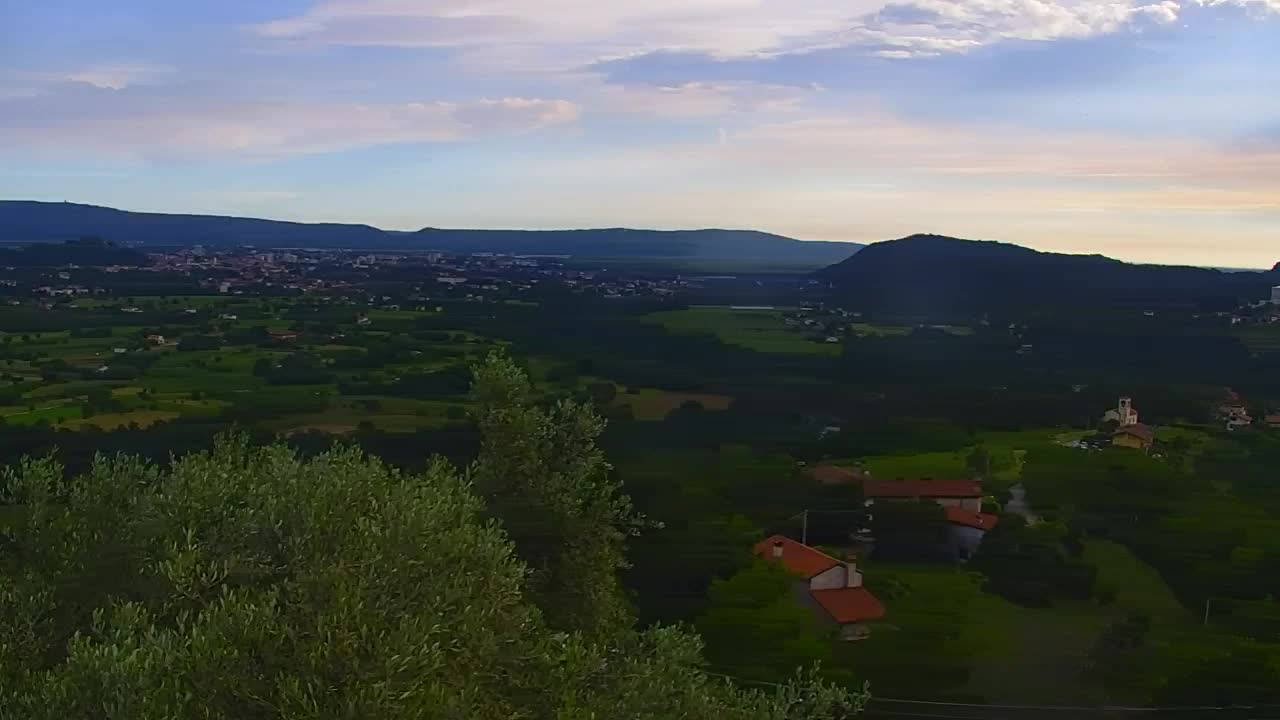Borderless webcam of Nova Gorica and Gorizia