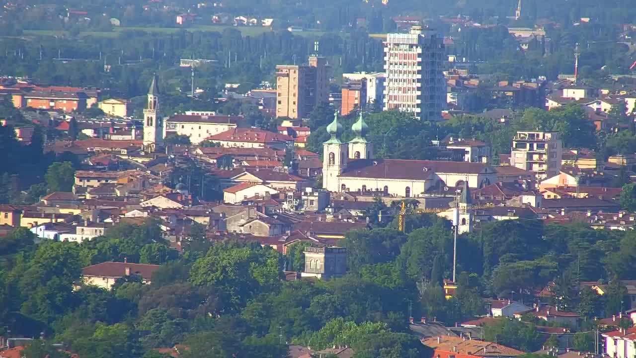 Otkrijte Beskrajnu Web Kameru Nova Gorica i Gorica!