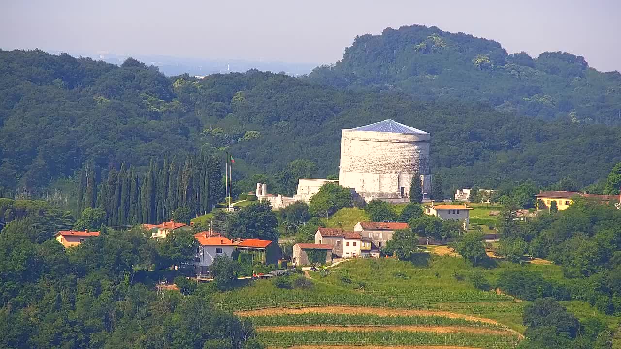Grenzenlose Webcam: Nova Gorica und Gorizia / Görz live erleben!