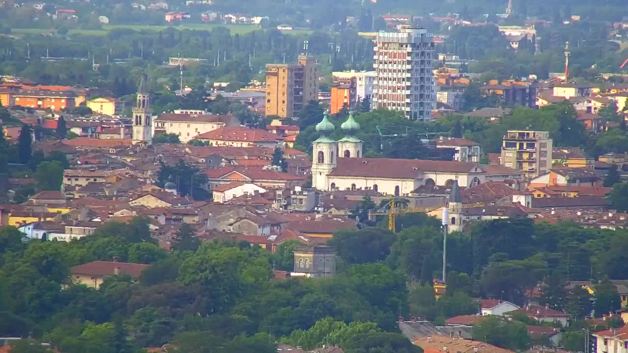 Brezmejna spletna kamera Nova Gorica in Gorica!