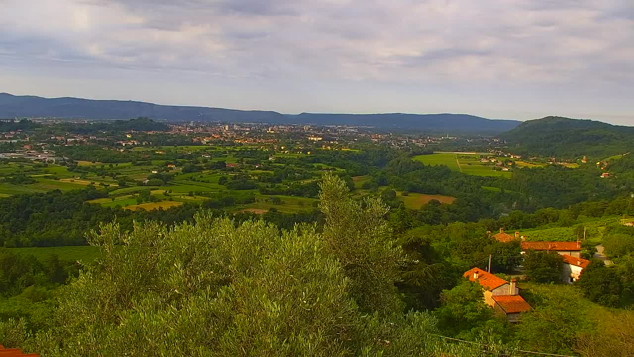 Scopri la Webcam Senza Confini tra Nova Gorica e Gorizia!