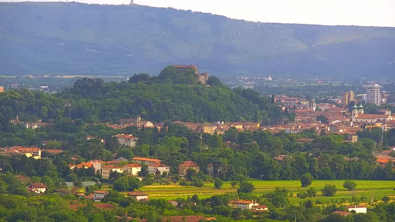 Borderless webcam of Nova Gorica and Gorizia