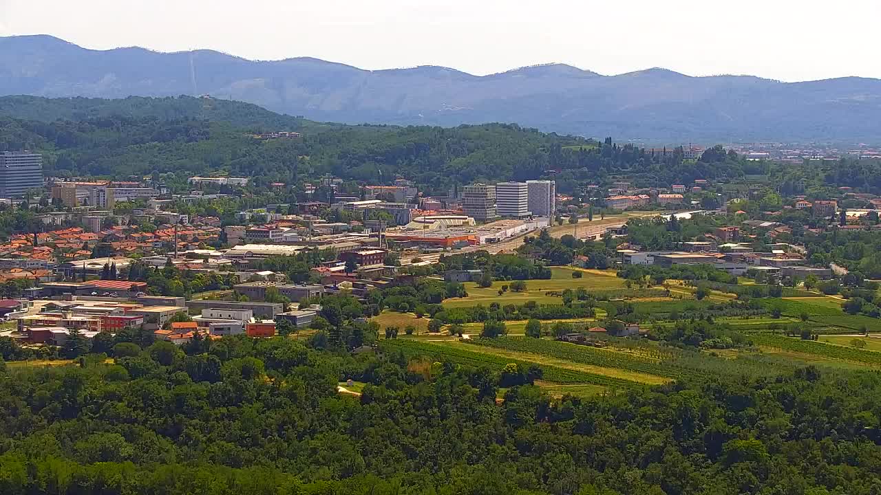 Borderless webcam of Nova Gorica and Gorizia