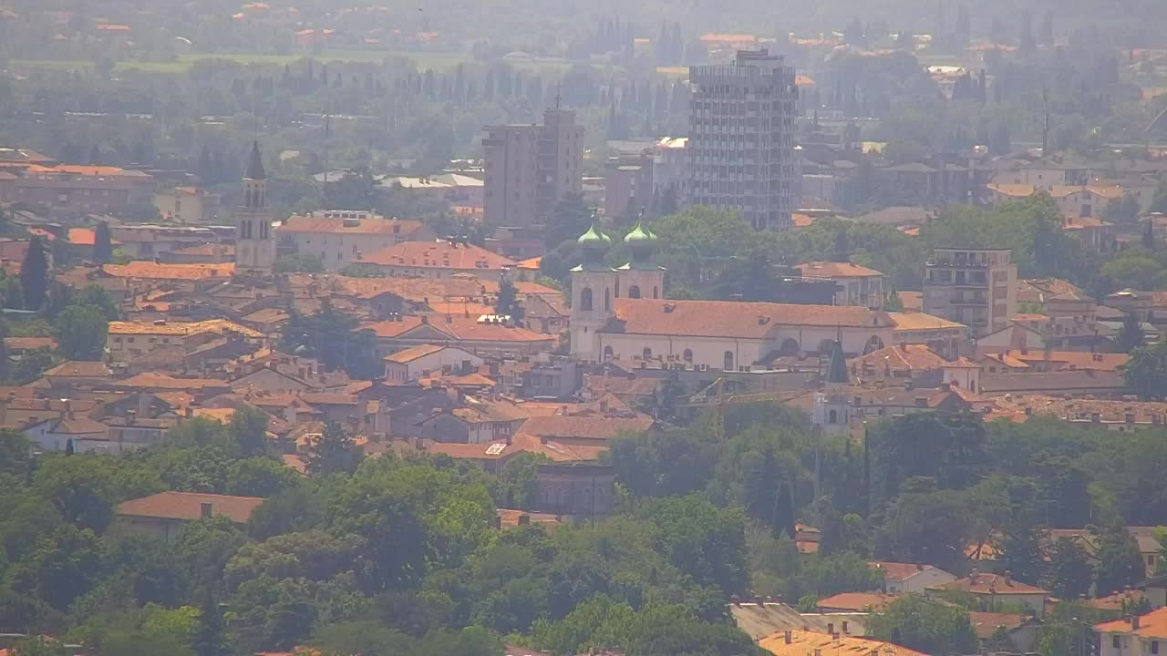 Borderless webcam of Nova Gorica and Gorizia