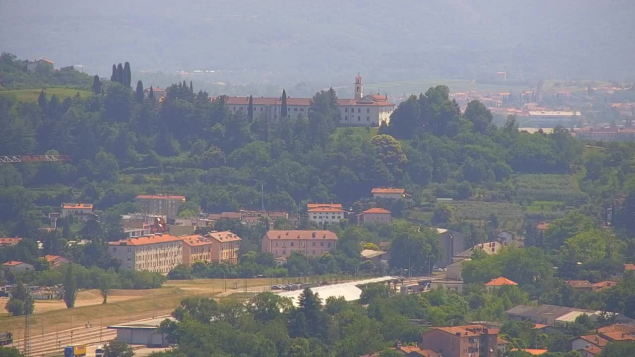 Borderless webcam of Nova Gorica and Gorizia
