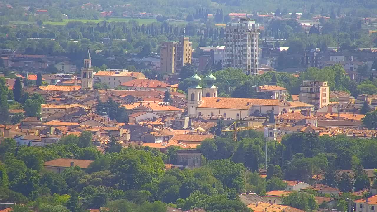 Otkrijte Beskrajnu Web Kameru Nova Gorica i Gorica!