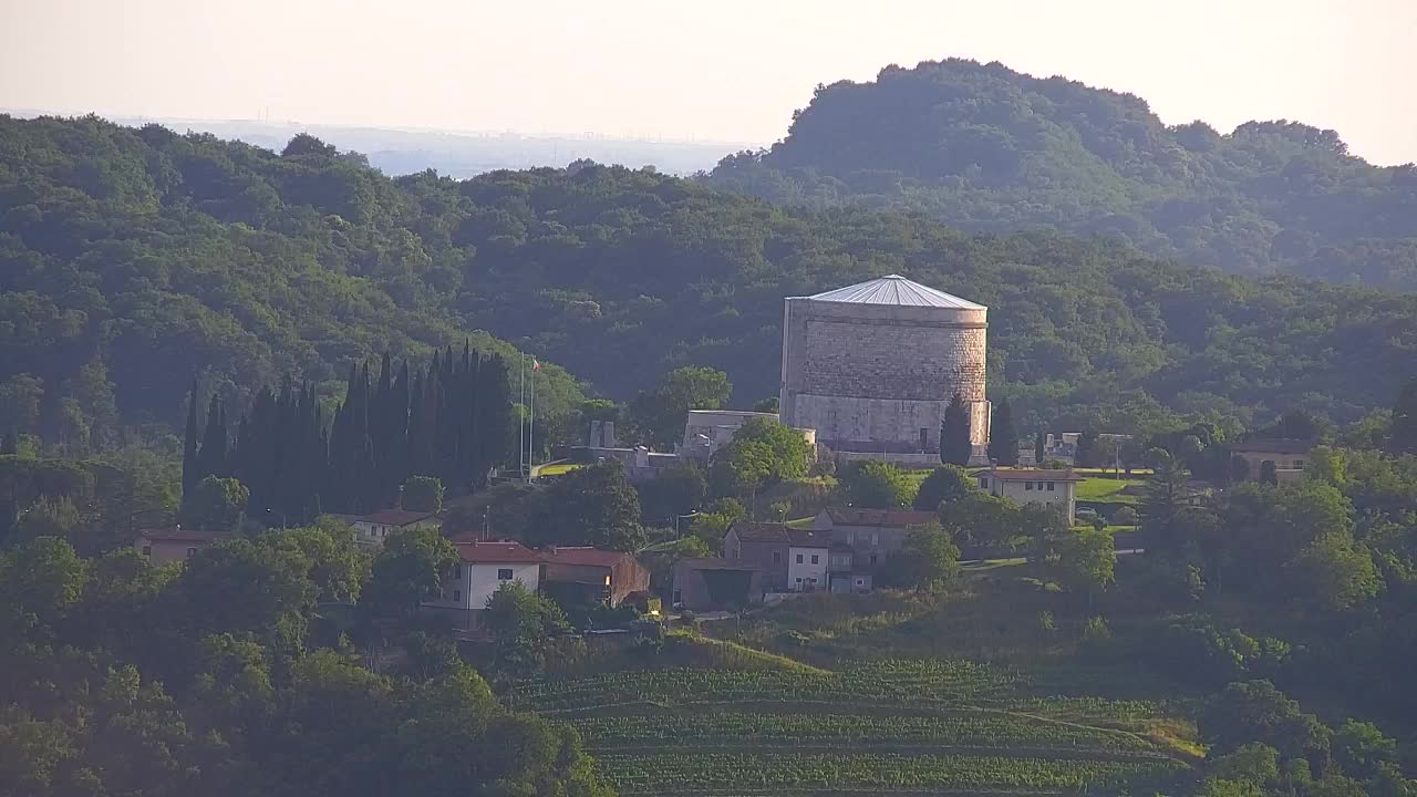 Borderless webcam of Nova Gorica and Gorizia
