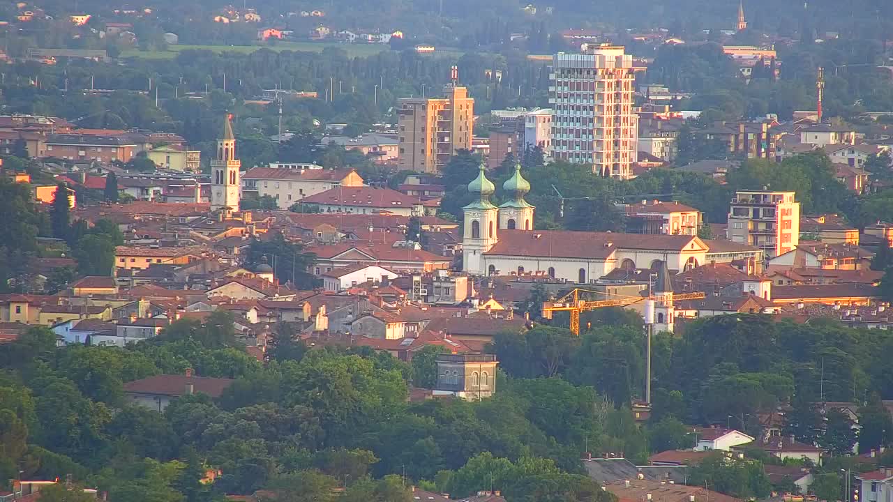 Borderless webcam of Nova Gorica and Gorizia