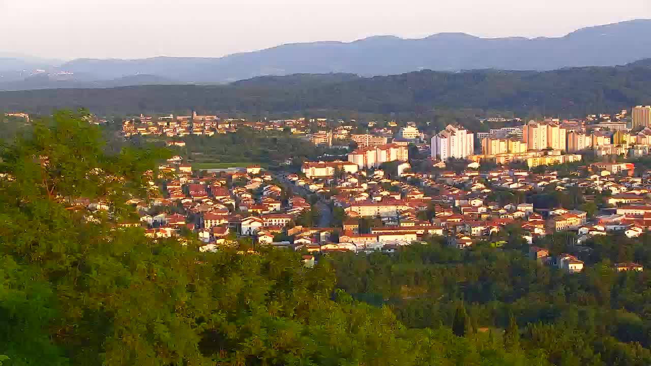 Grenzenlose Webcam: Nova Gorica und Gorizia / Görz live erleben!