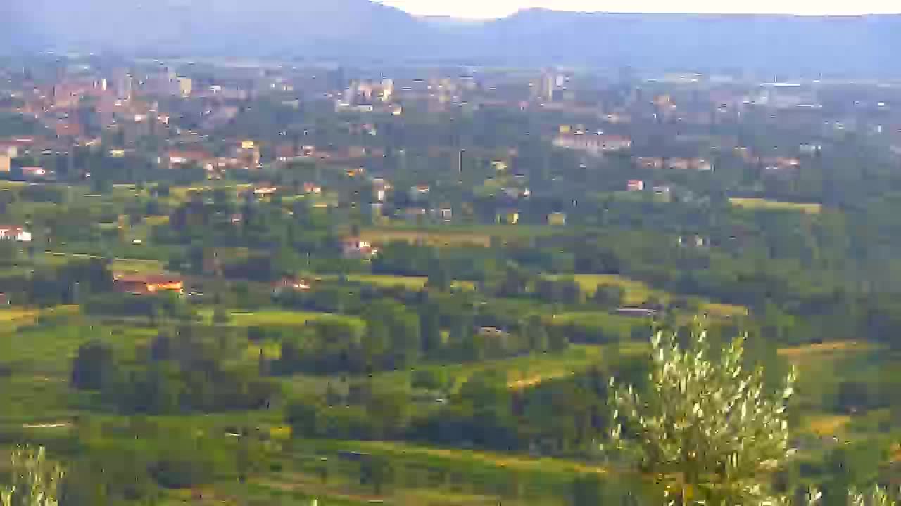 Borderless webcam of Nova Gorica and Gorizia