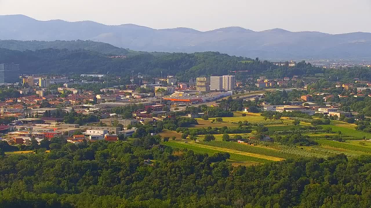 Borderless webcam of Nova Gorica and Gorizia