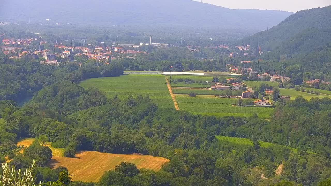 Brezmejna spletna kamera Nova Gorica in Gorica!