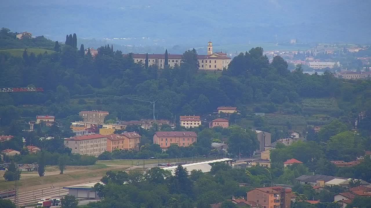 Scopri la Webcam Senza Confini tra Nova Gorica e Gorizia!
