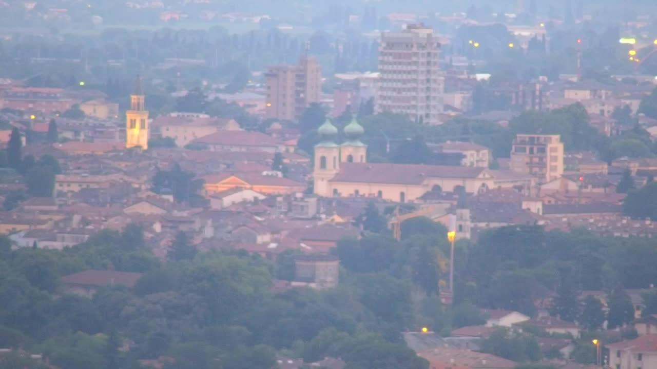 Otkrijte Beskrajnu Web Kameru Nova Gorica i Gorica!