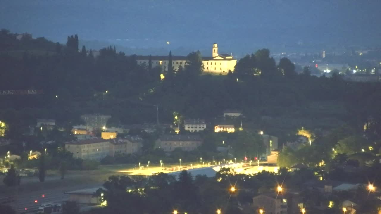 Otkrijte Beskrajnu Web Kameru Nova Gorica i Gorica!