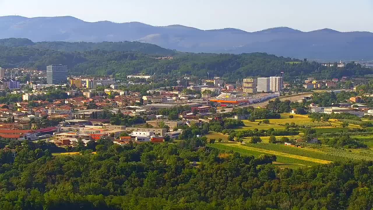 Borderless webcam of Nova Gorica and Gorizia