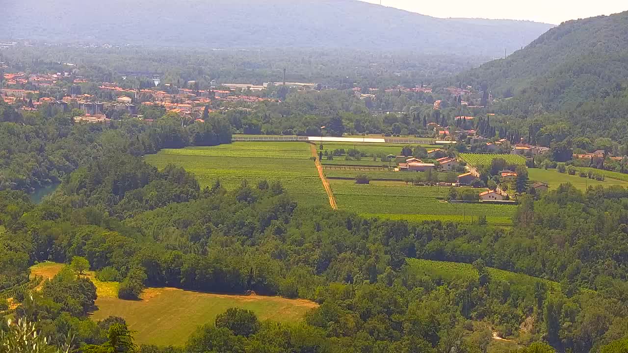 Borderless webcam of Nova Gorica and Gorizia