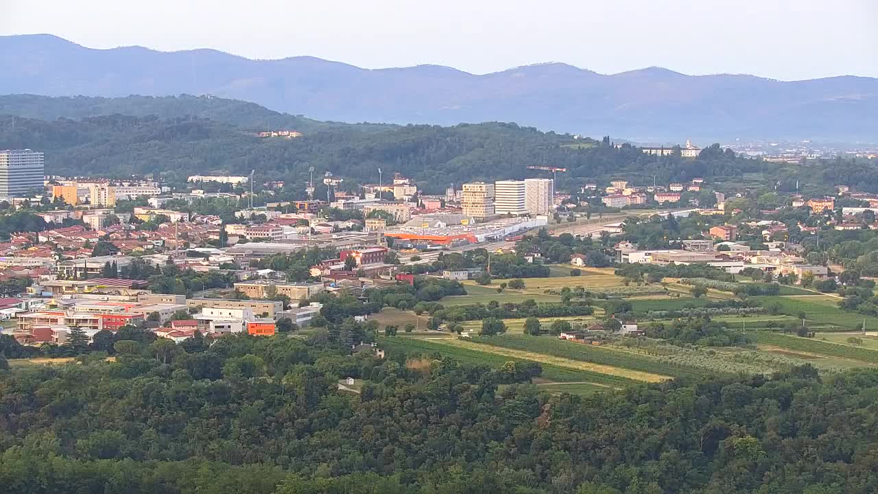 Borderless webcam of Nova Gorica and Gorizia