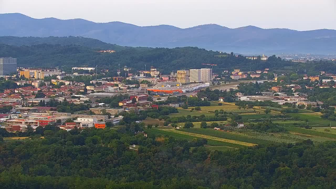 Scopri la Webcam Senza Confini tra Nova Gorica e Gorizia!