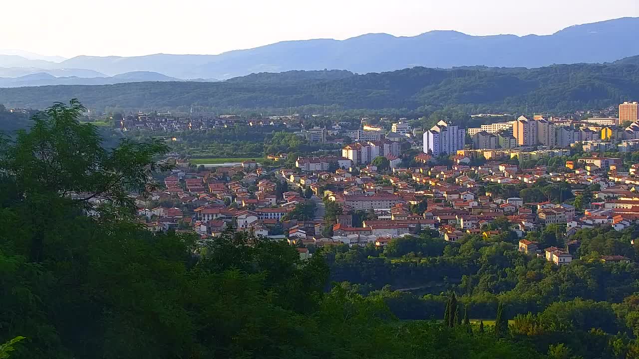 Grenzenlose Webcam: Nova Gorica und Gorizia / Görz live erleben!