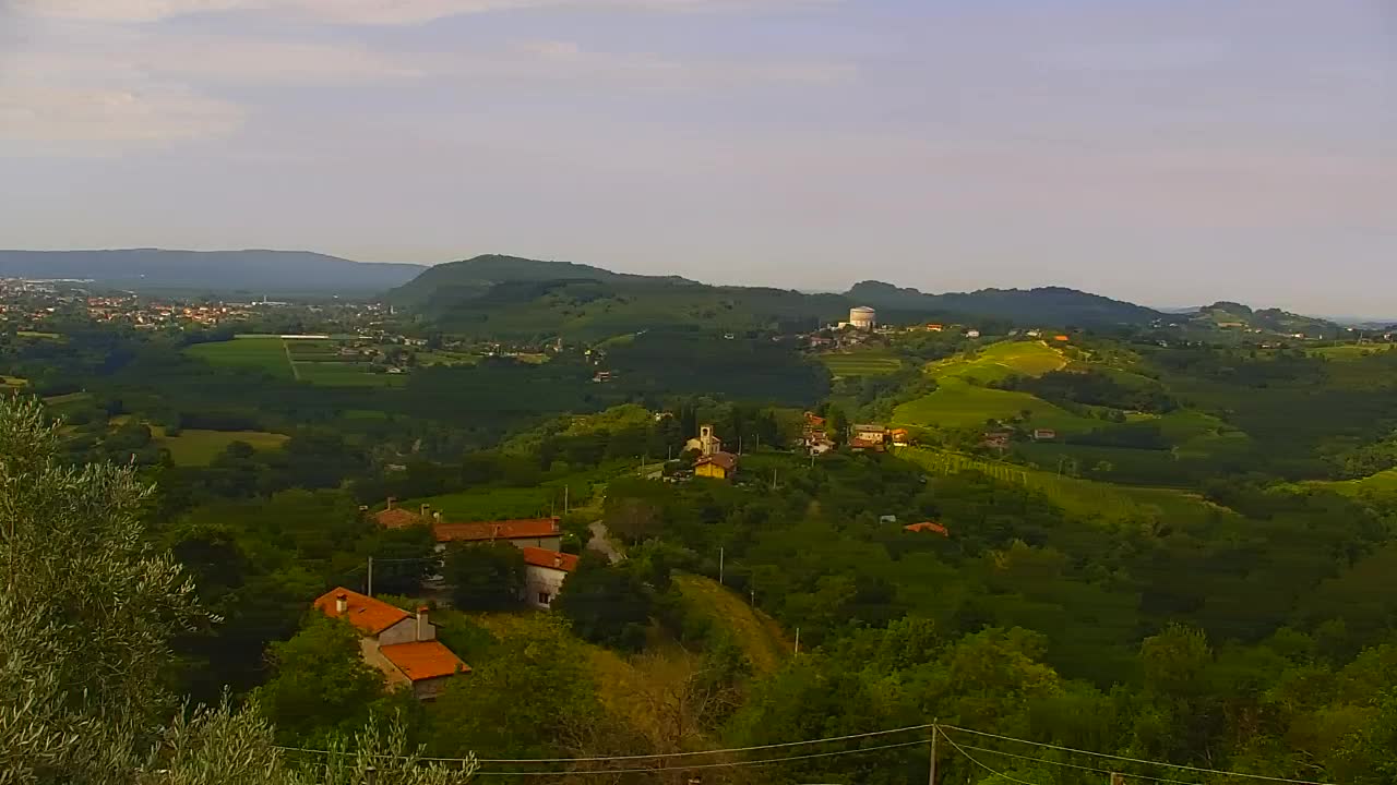 Borderless webcam of Nova Gorica and Gorizia