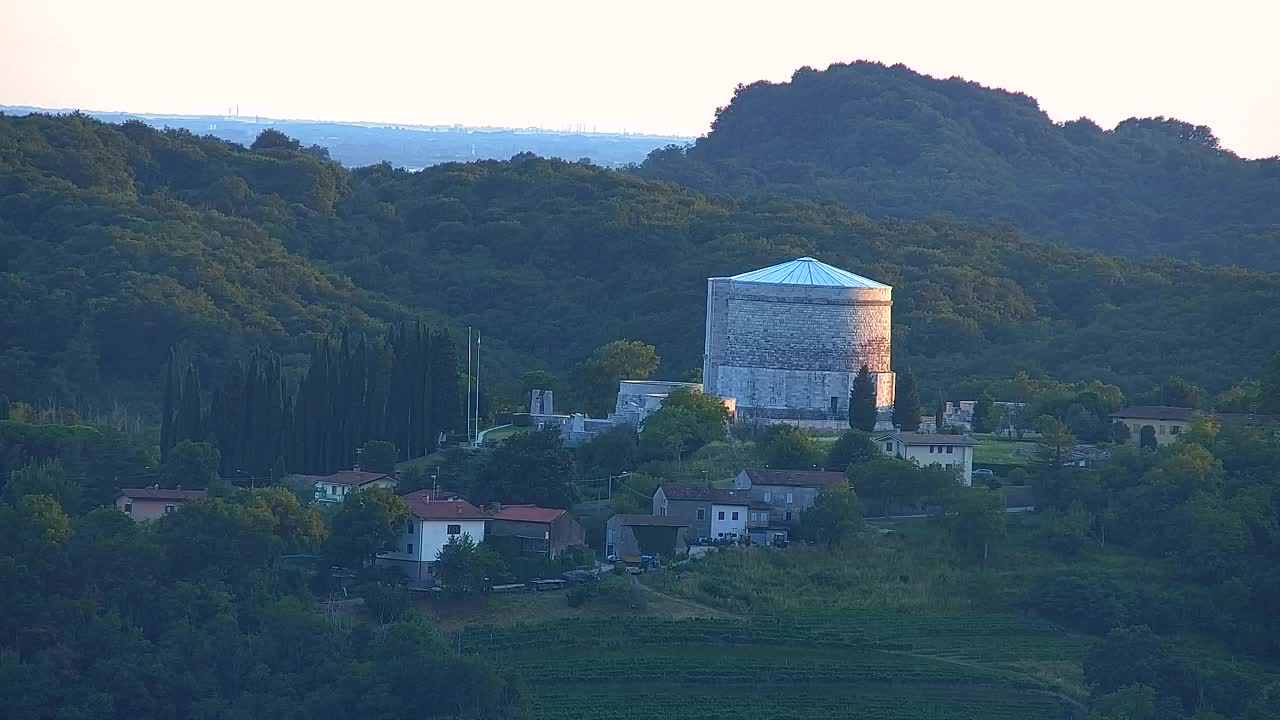 Grenzenlose Webcam: Nova Gorica und Gorizia / Görz live erleben!