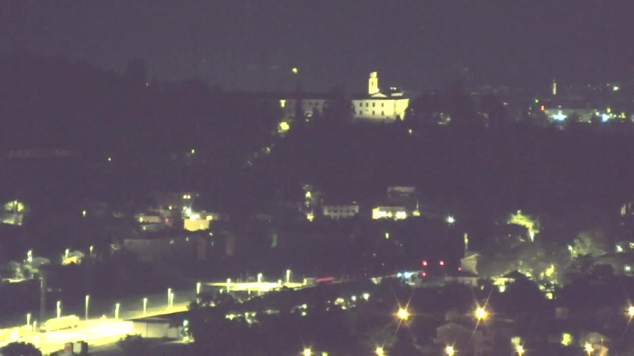 Brezmejna spletna kamera Nova Gorica in Gorica!