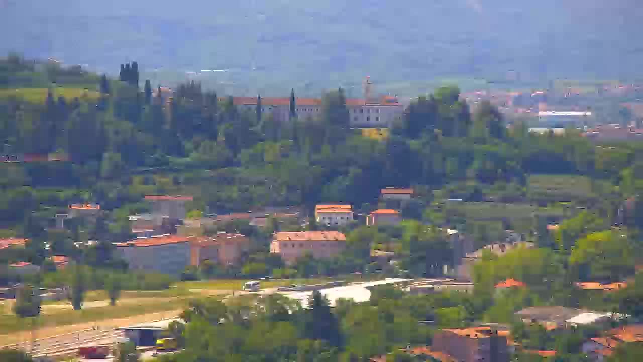 Borderless webcam of Nova Gorica and Gorizia