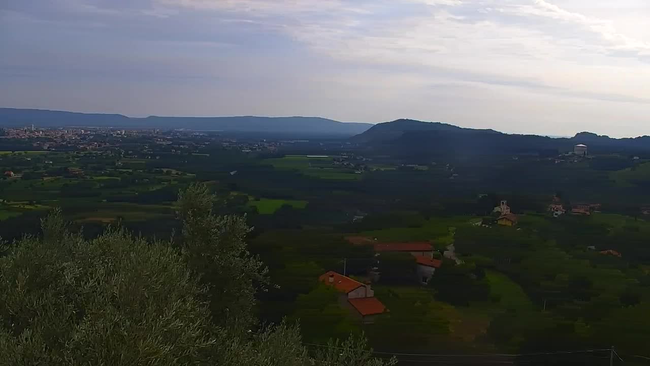 Borderless webcam of Nova Gorica and Gorizia