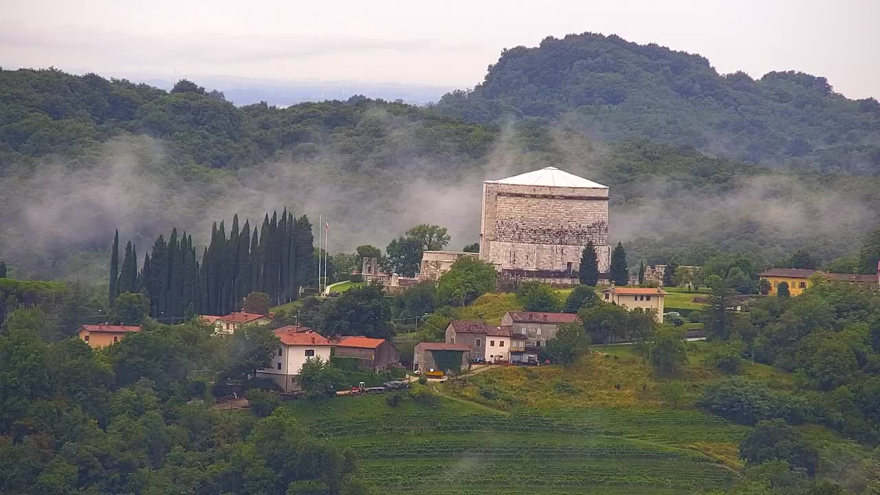 Borderless webcam of Nova Gorica and Gorizia