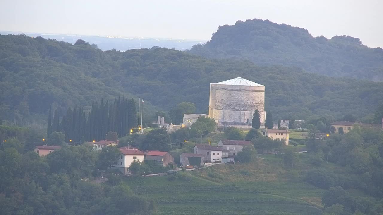 Scopri la Webcam Senza Confini tra Nova Gorica e Gorizia!