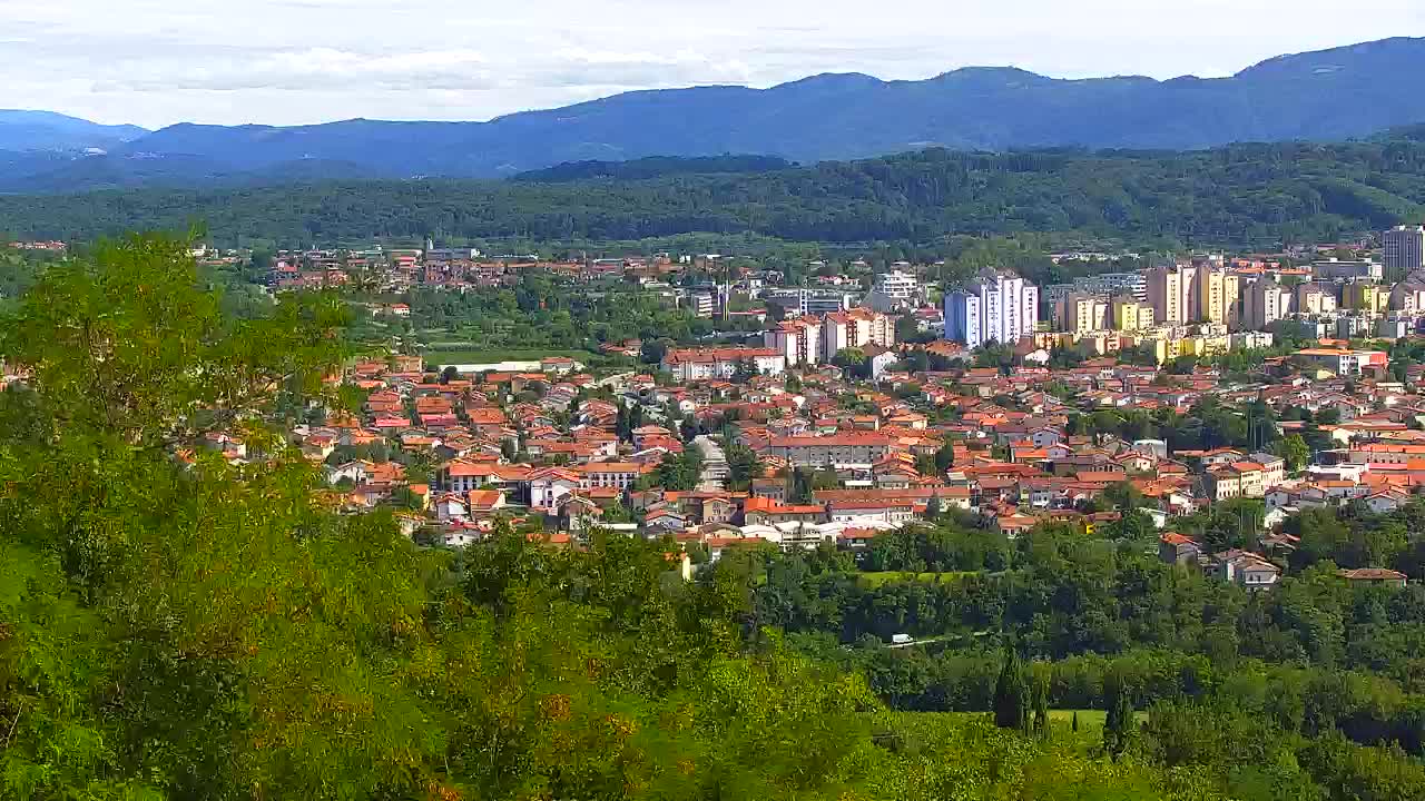 Brezmejna spletna kamera Nova Gorica in Gorica!