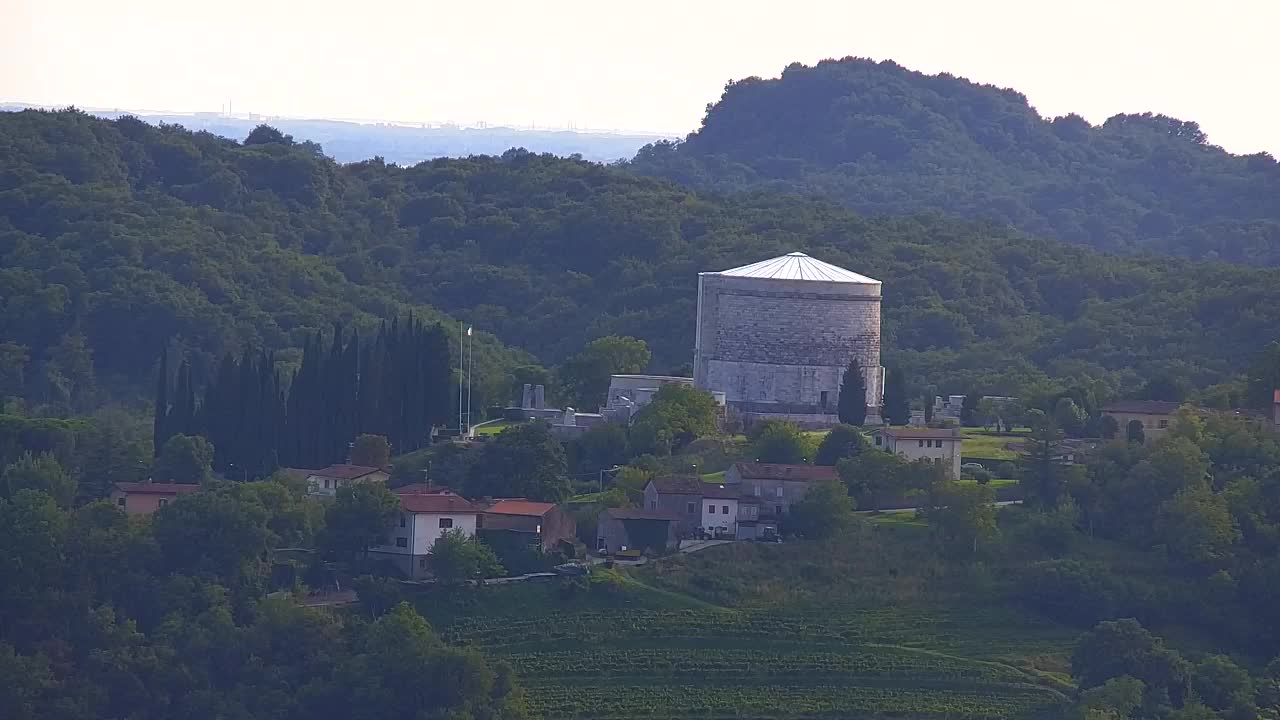 Grenzenlose Webcam: Nova Gorica und Gorizia / Görz live erleben!