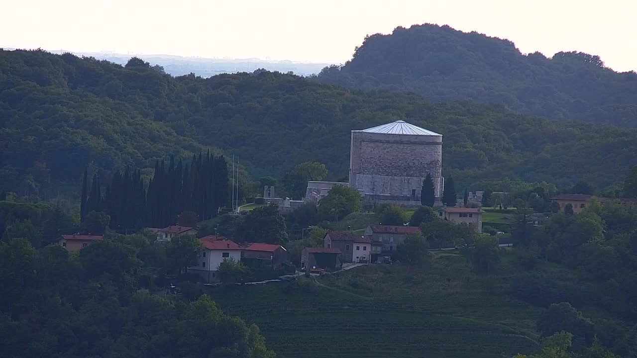 Grenzenlose Webcam: Nova Gorica und Gorizia / Görz live erleben!