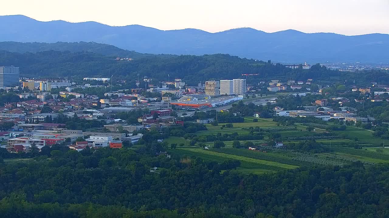 Grenzenlose Webcam: Nova Gorica und Gorizia / Görz live erleben!