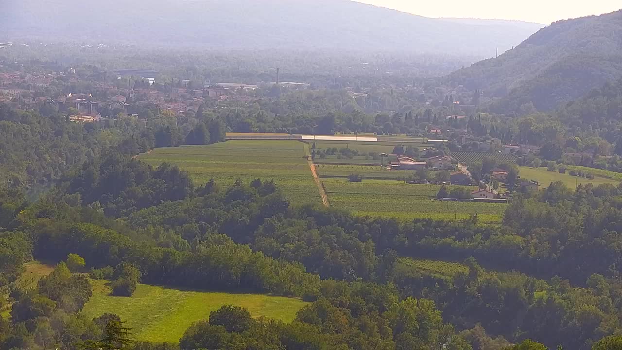 Brezmejna spletna kamera Nova Gorica in Gorica!
