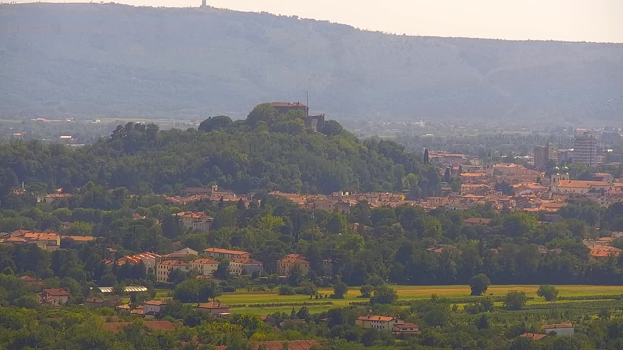 Borderless webcam of Nova Gorica and Gorizia