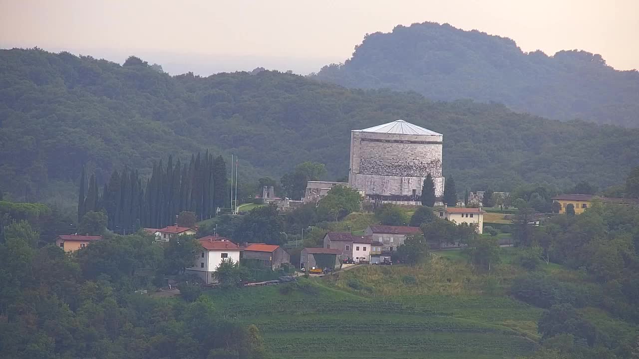 Borderless webcam of Nova Gorica and Gorizia
