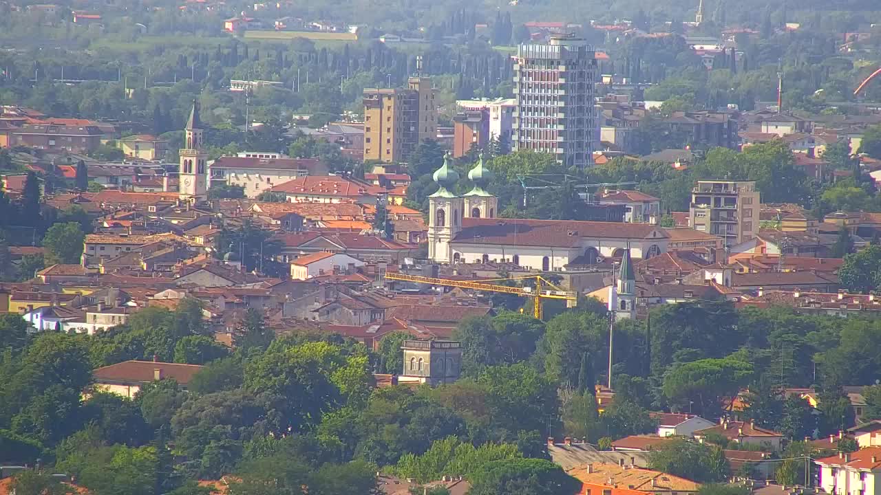 Borderless webcam of Nova Gorica and Gorizia