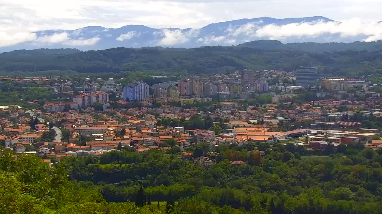 Borderless webcam of Nova Gorica and Gorizia