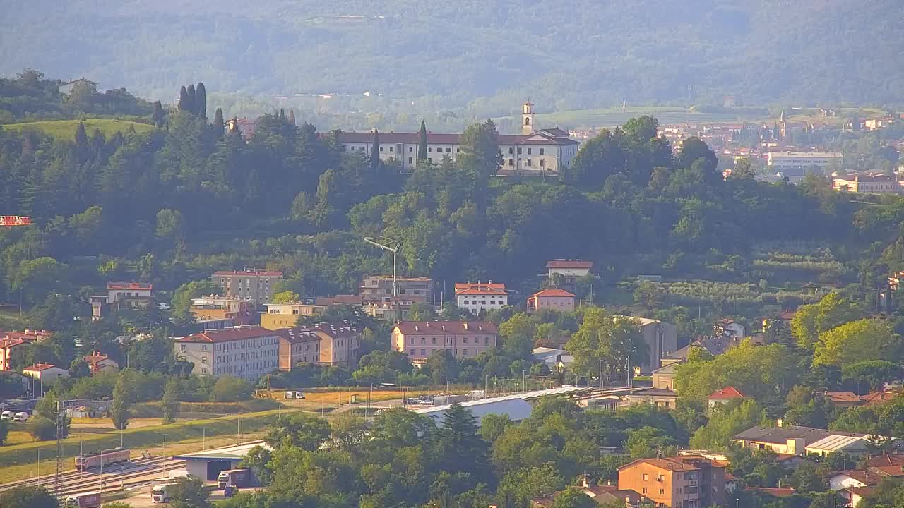 Borderless webcam of Nova Gorica and Gorizia