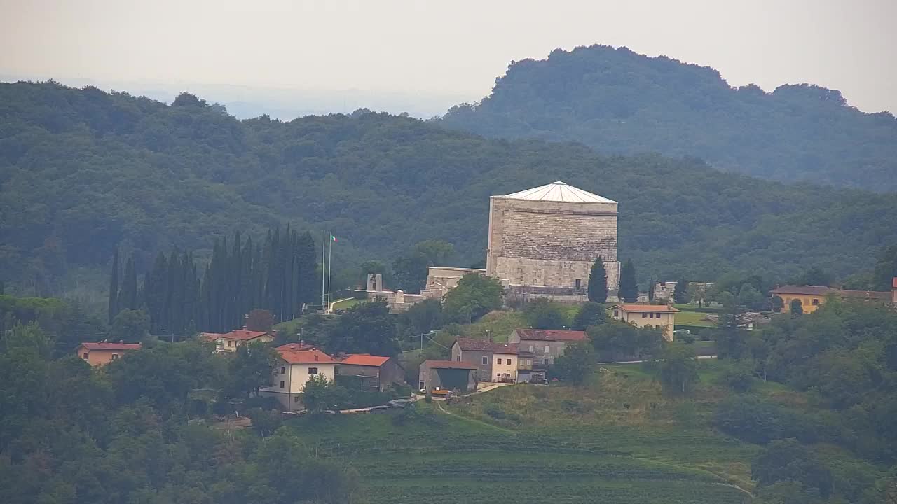 Scopri la Webcam Senza Confini tra Nova Gorica e Gorizia!