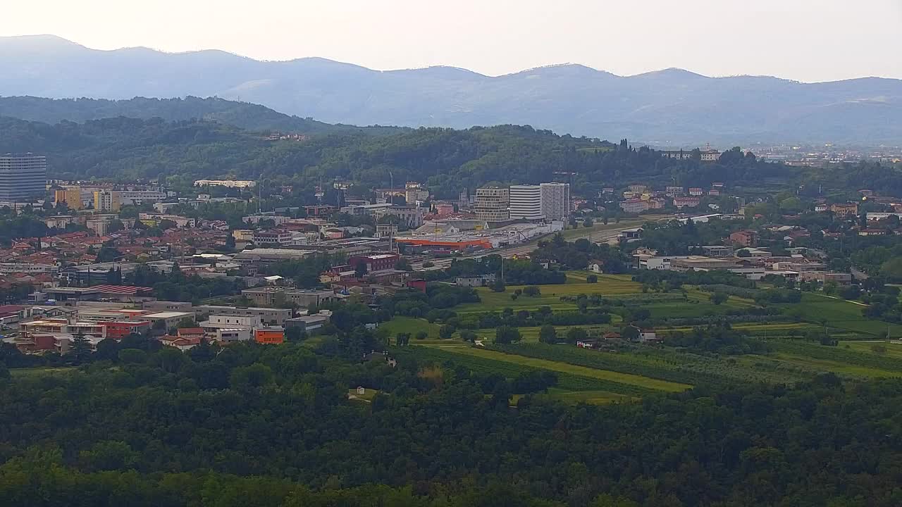 Scopri la Webcam Senza Confini tra Nova Gorica e Gorizia!
