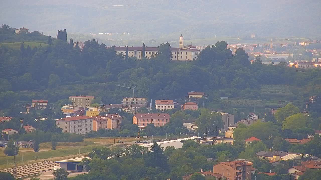 Scopri la Webcam Senza Confini tra Nova Gorica e Gorizia!