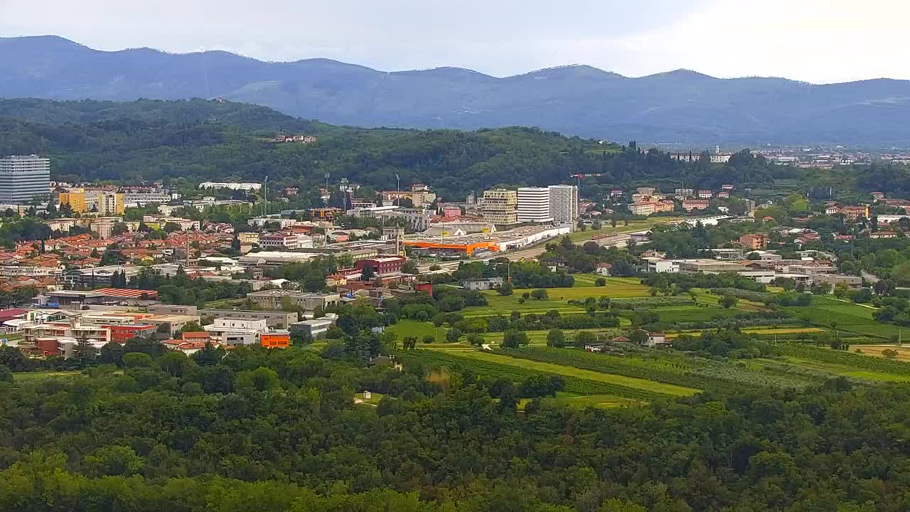 Borderless webcam of Nova Gorica and Gorizia