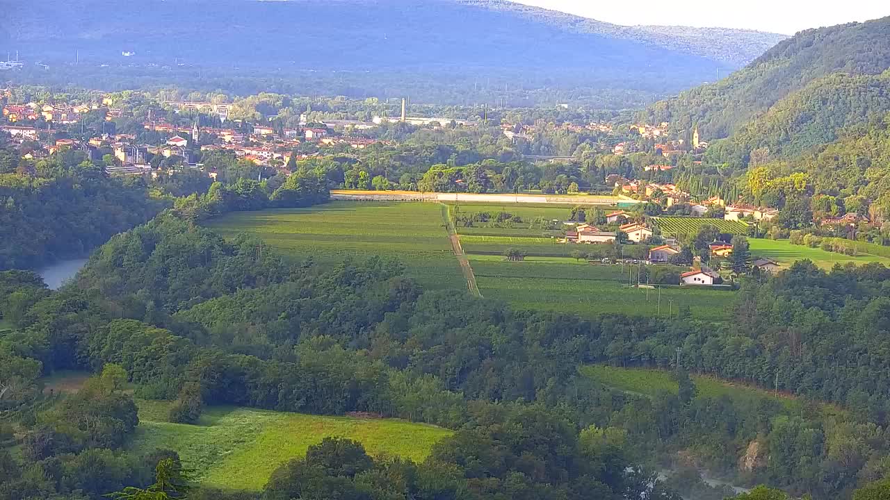 Otkrijte Beskrajnu Web Kameru Nova Gorica i Gorica!
