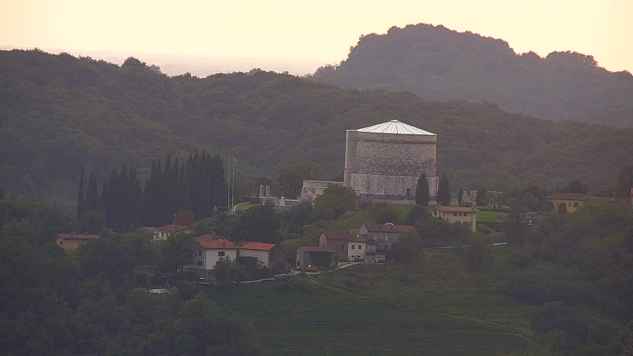 Grenzenlose Webcam: Nova Gorica und Gorizia / Görz live erleben!