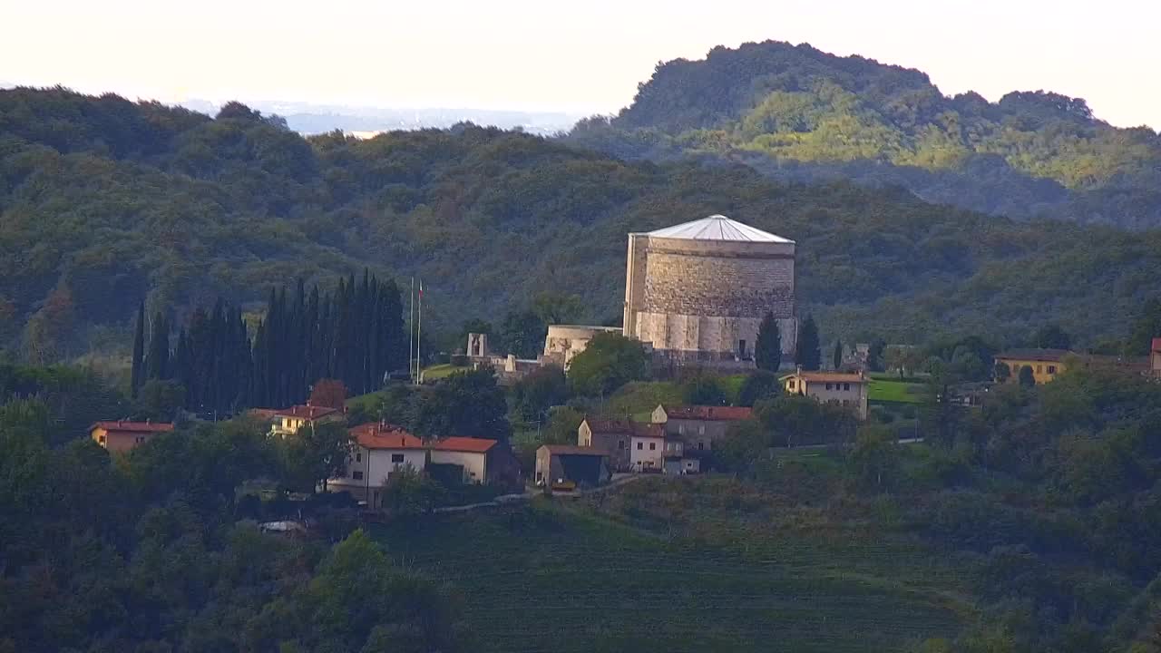 Scopri la Webcam Senza Confini tra Nova Gorica e Gorizia!