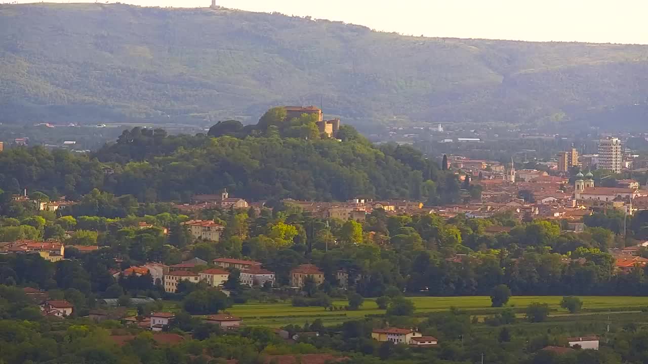 Grenzenlose Webcam: Nova Gorica und Gorizia / Görz live erleben!